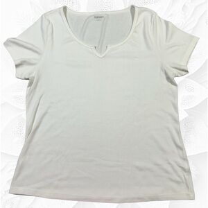 Old Navy Short Sleeve Ribbed Stretch Scoop Neck T-Shirt. Color White. Size XL.